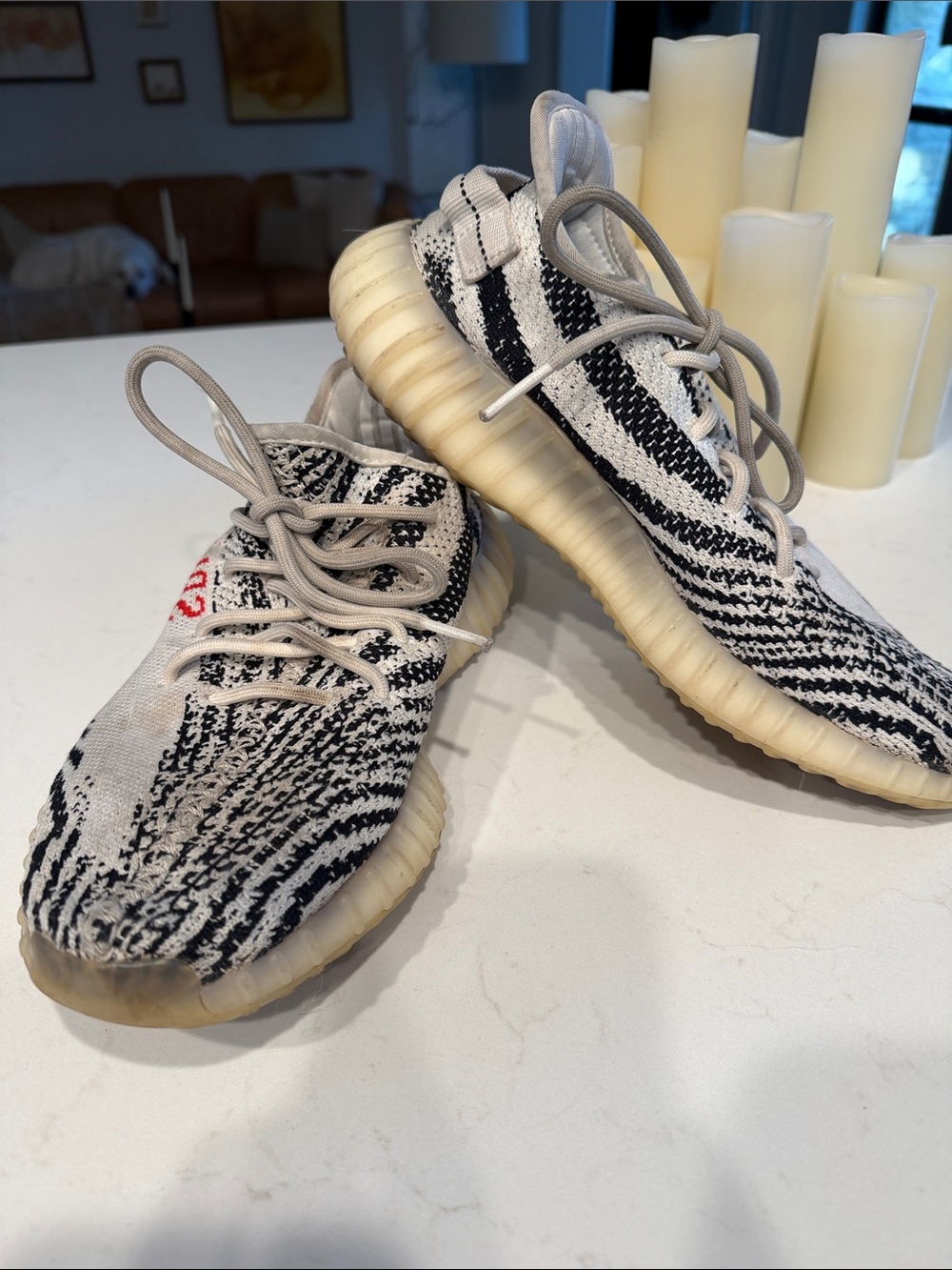 Adidas Yeezy Boost 350 V2 mens Zebra Sneakers - White/Black